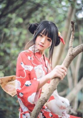 霸道总裁爱上我在线观看完整版
